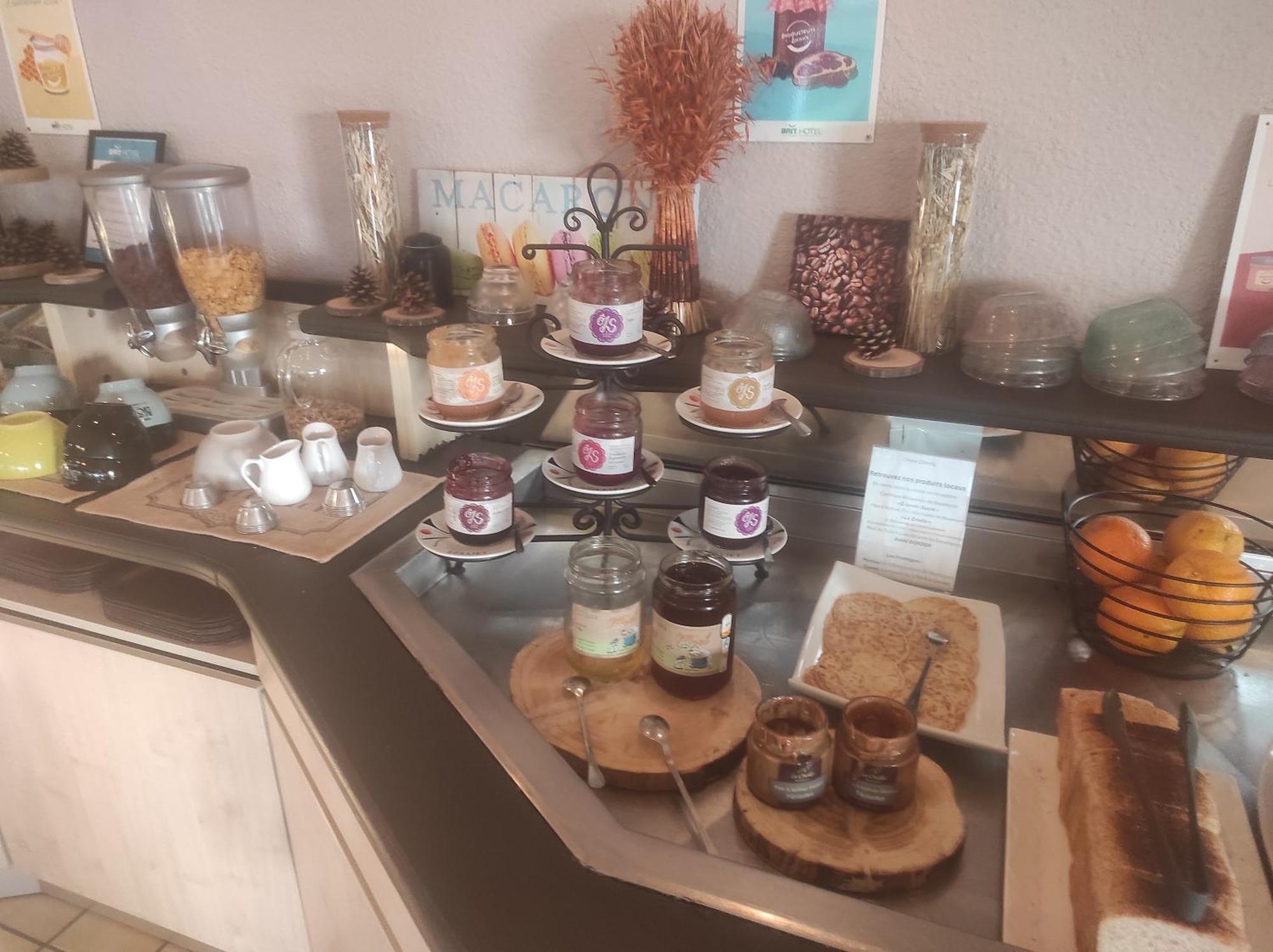 Brit Hotel Besancon L'Horloge エクステリア 写真