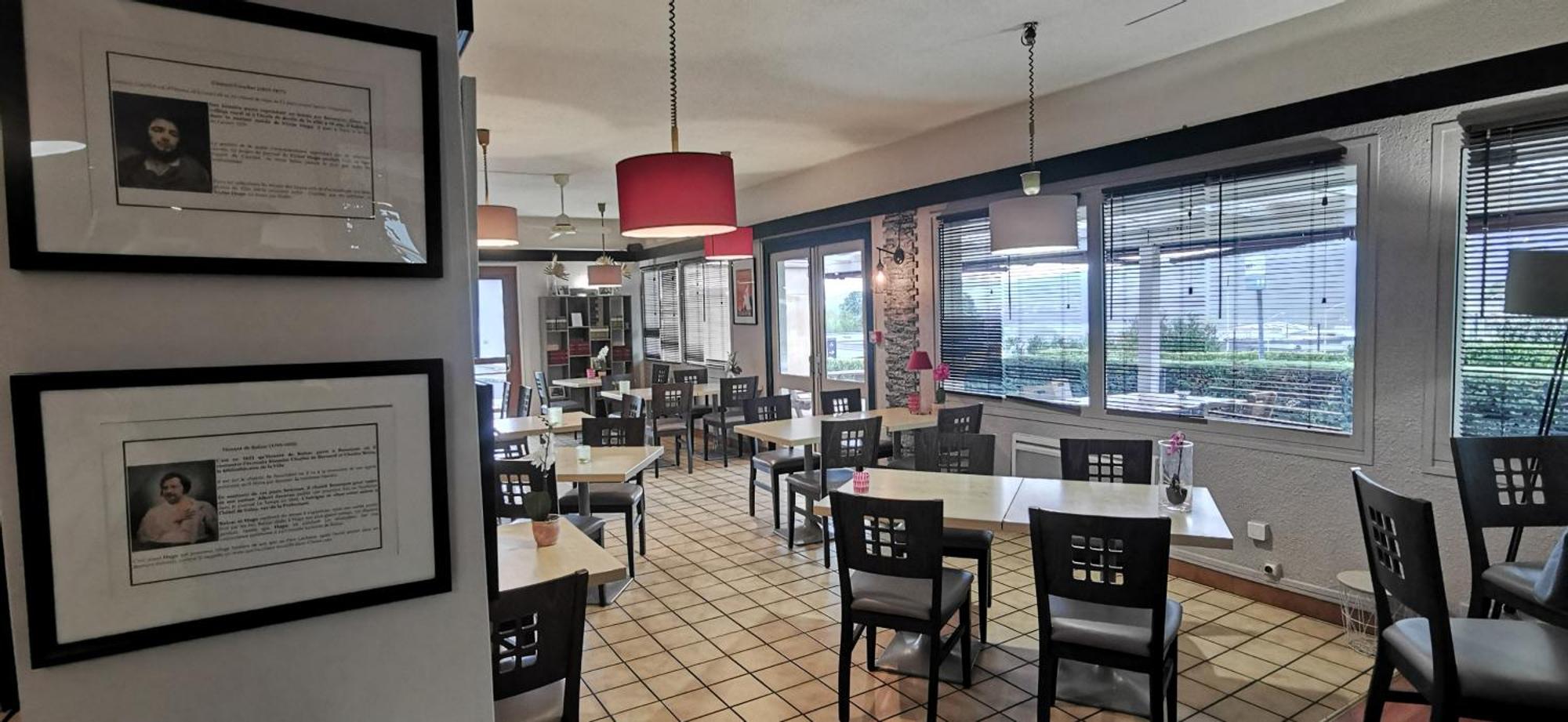 Brit Hotel Besancon L'Horloge エクステリア 写真