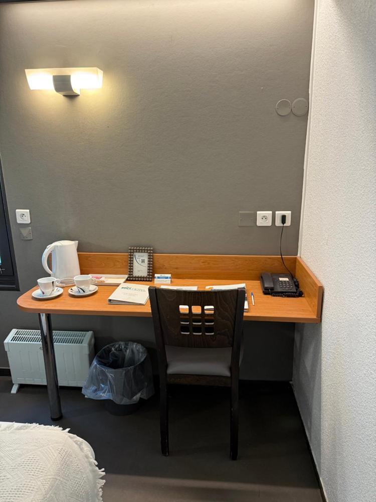 Brit Hotel Besancon L'Horloge エクステリア 写真