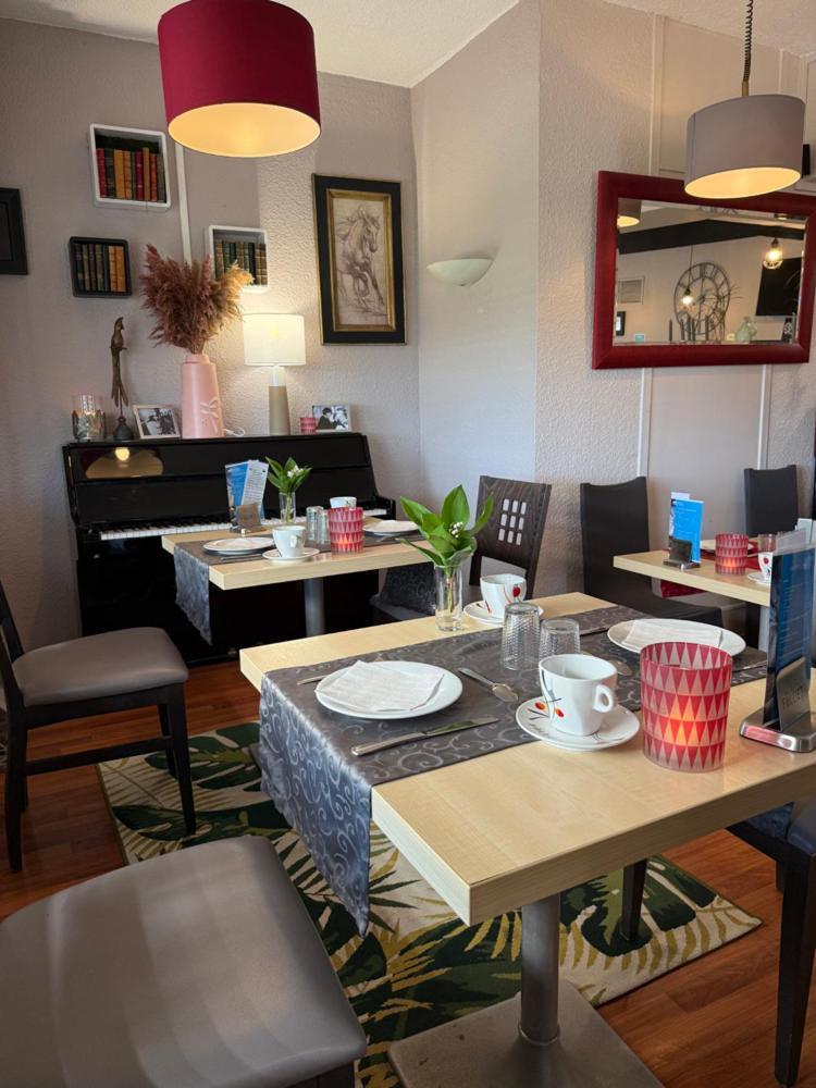 Brit Hotel Besancon L'Horloge エクステリア 写真