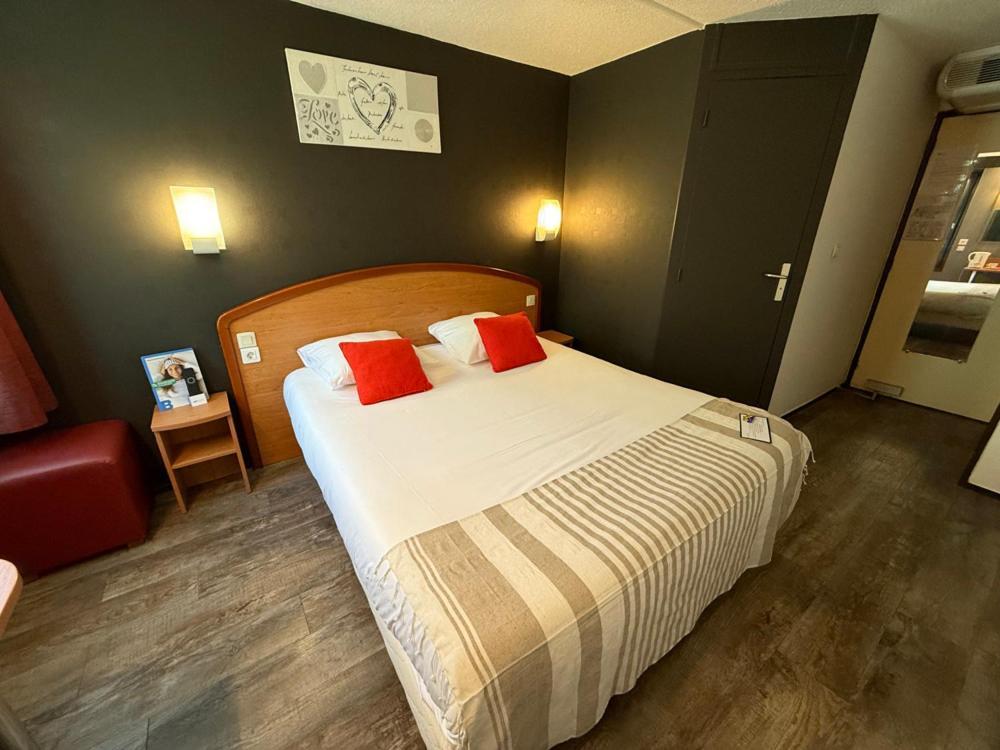 Brit Hotel Besancon L'Horloge エクステリア 写真